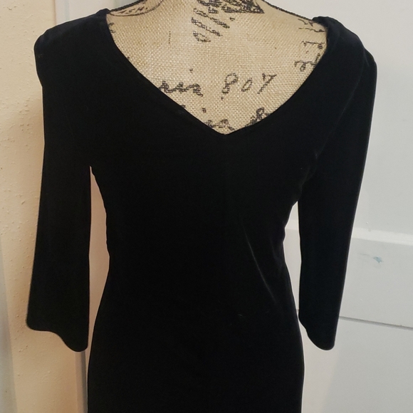 Black tight dress - Picture 3 of 3